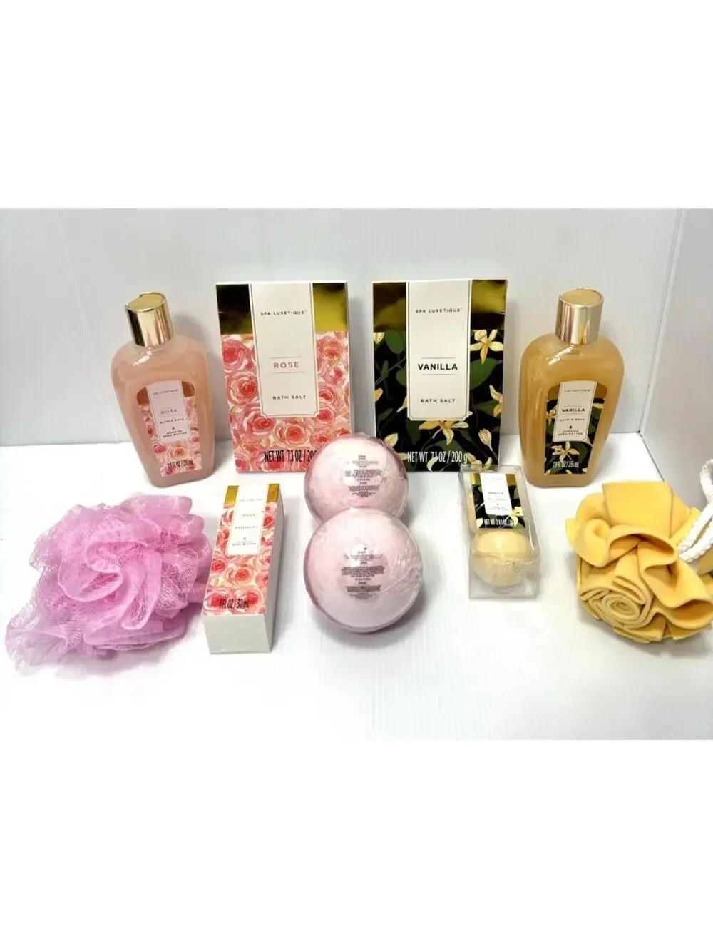 Spa Luxetique Gift Set Rose Vanilla Bath Bombs Bubble Bath Massage Oil, New
